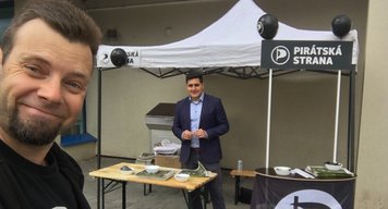 Kontaktní kampaň pokračuje